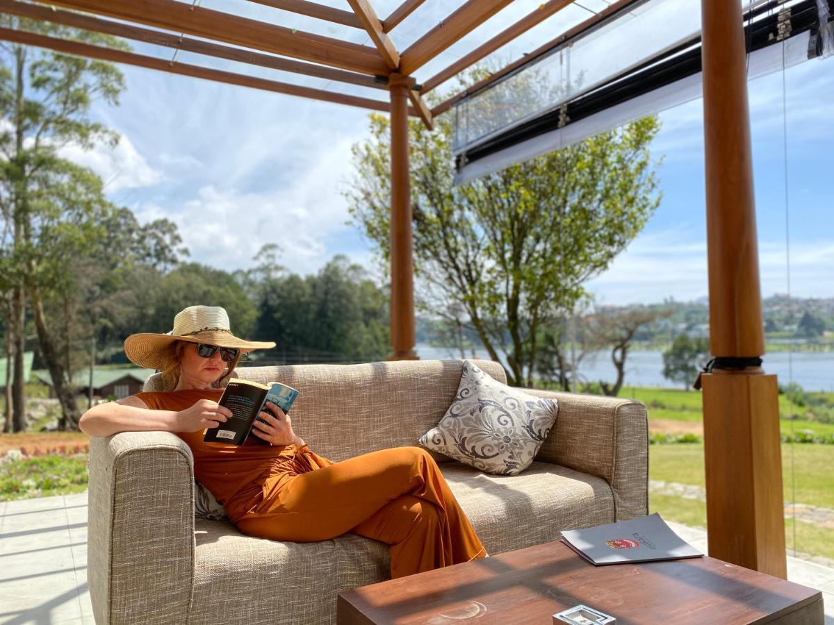 W15 Lake Gregory Nuwara Eliya Extérieur photo