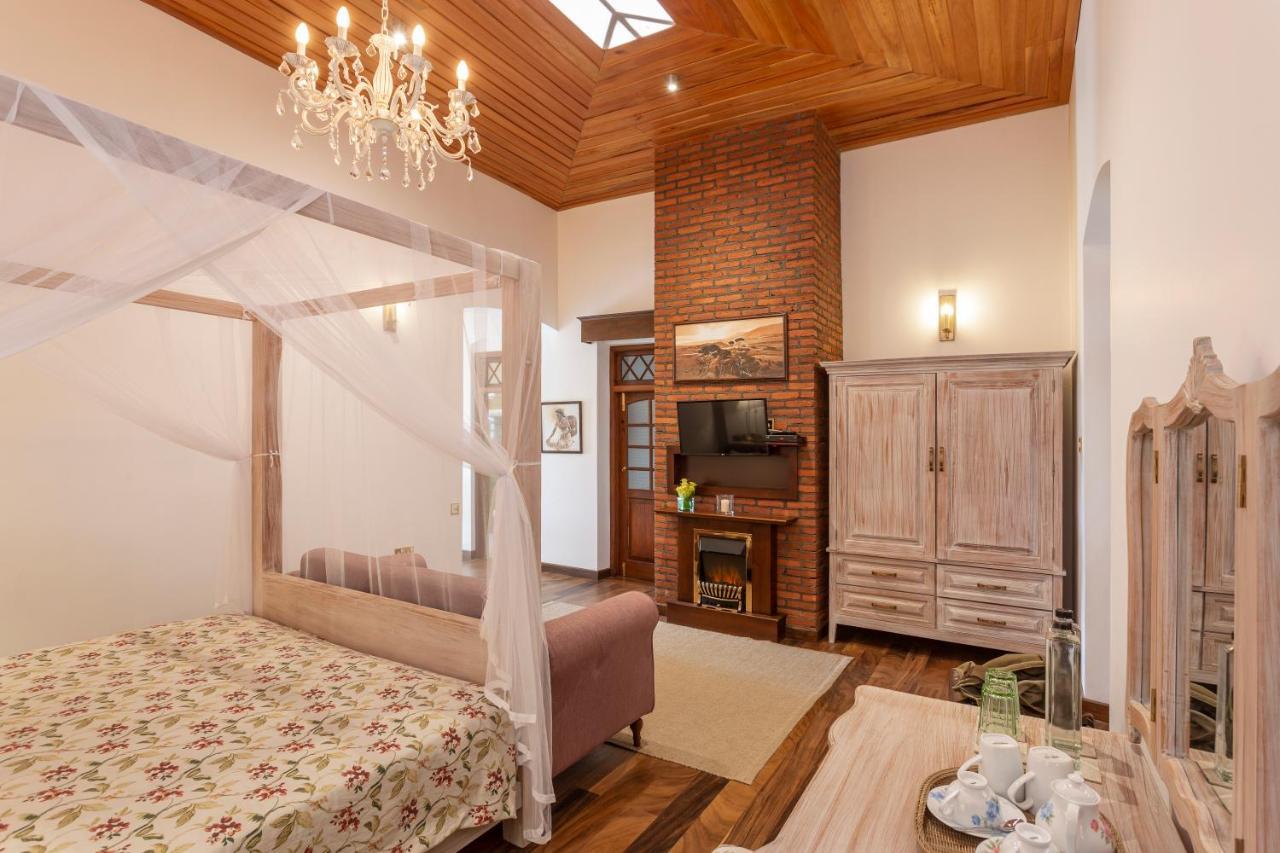 W15 Lake Gregory Nuwara Eliya Extérieur photo